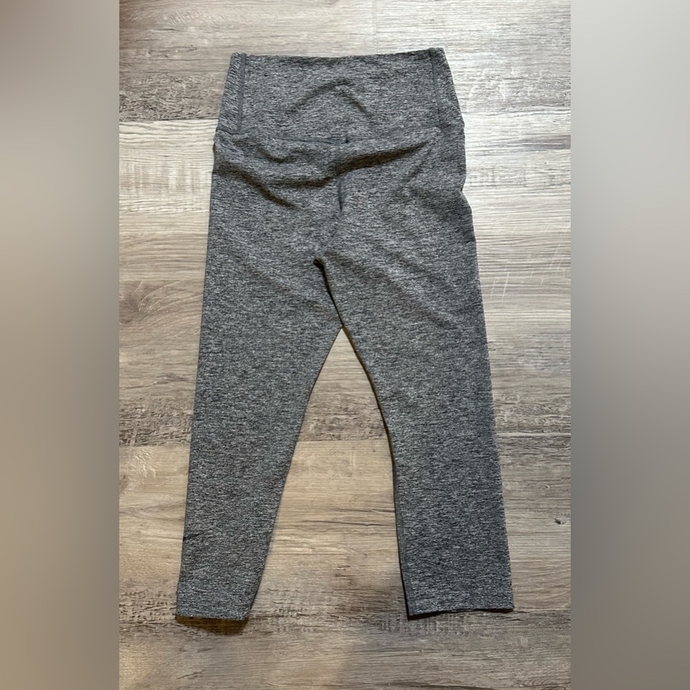 NIKE Womens Dri Fit Sculpt Victory Cropped High Rise Leggings 933798 Gray Medium - Picture 8 of 11